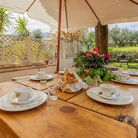 Casalguidi 191, Private Garden, Nature, Pistoia Country house *